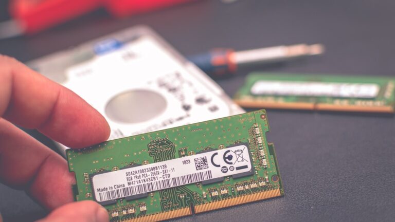 Componente si circuite electronice